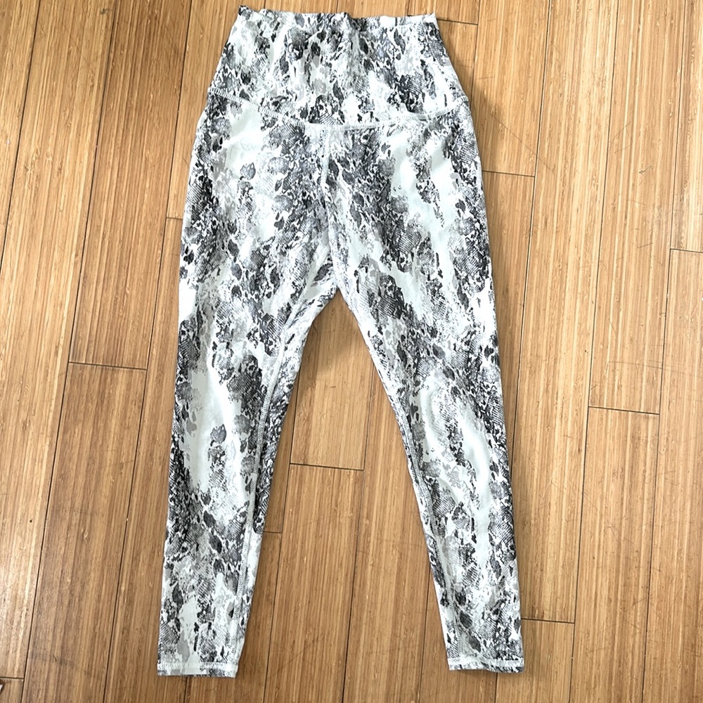 Evolution and creation snakeskin leggings size small